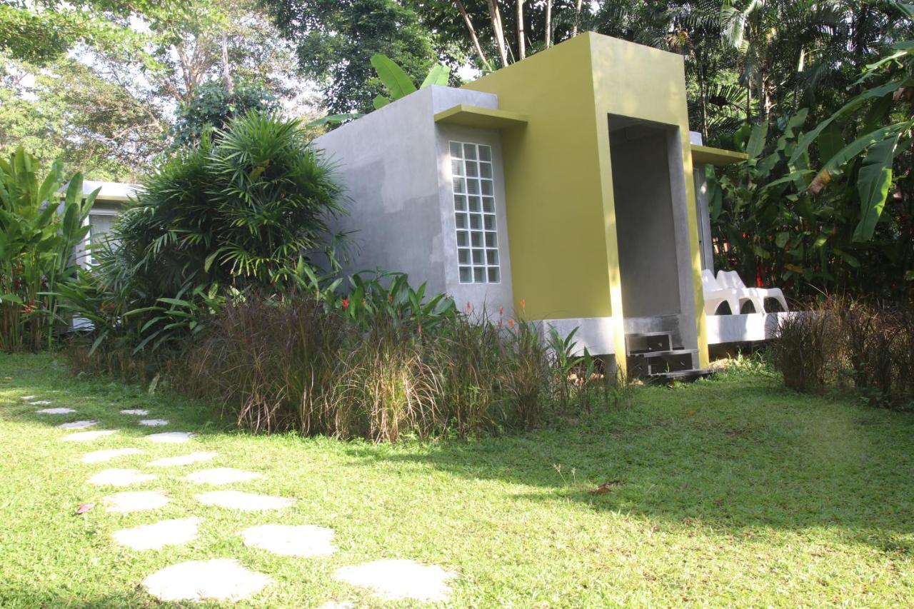 Lazy Republique Hotel Koh Chang Bagian luar foto