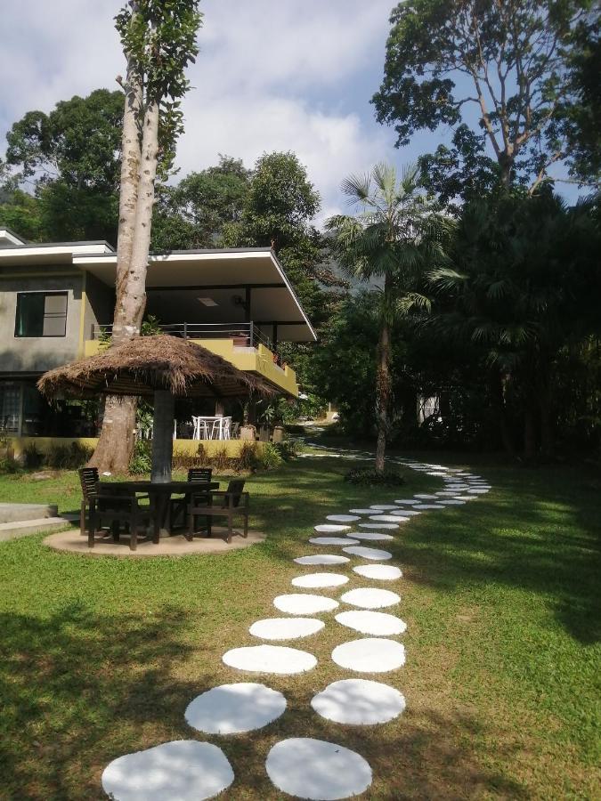 Lazy Republique Hotel Koh Chang Bagian luar foto