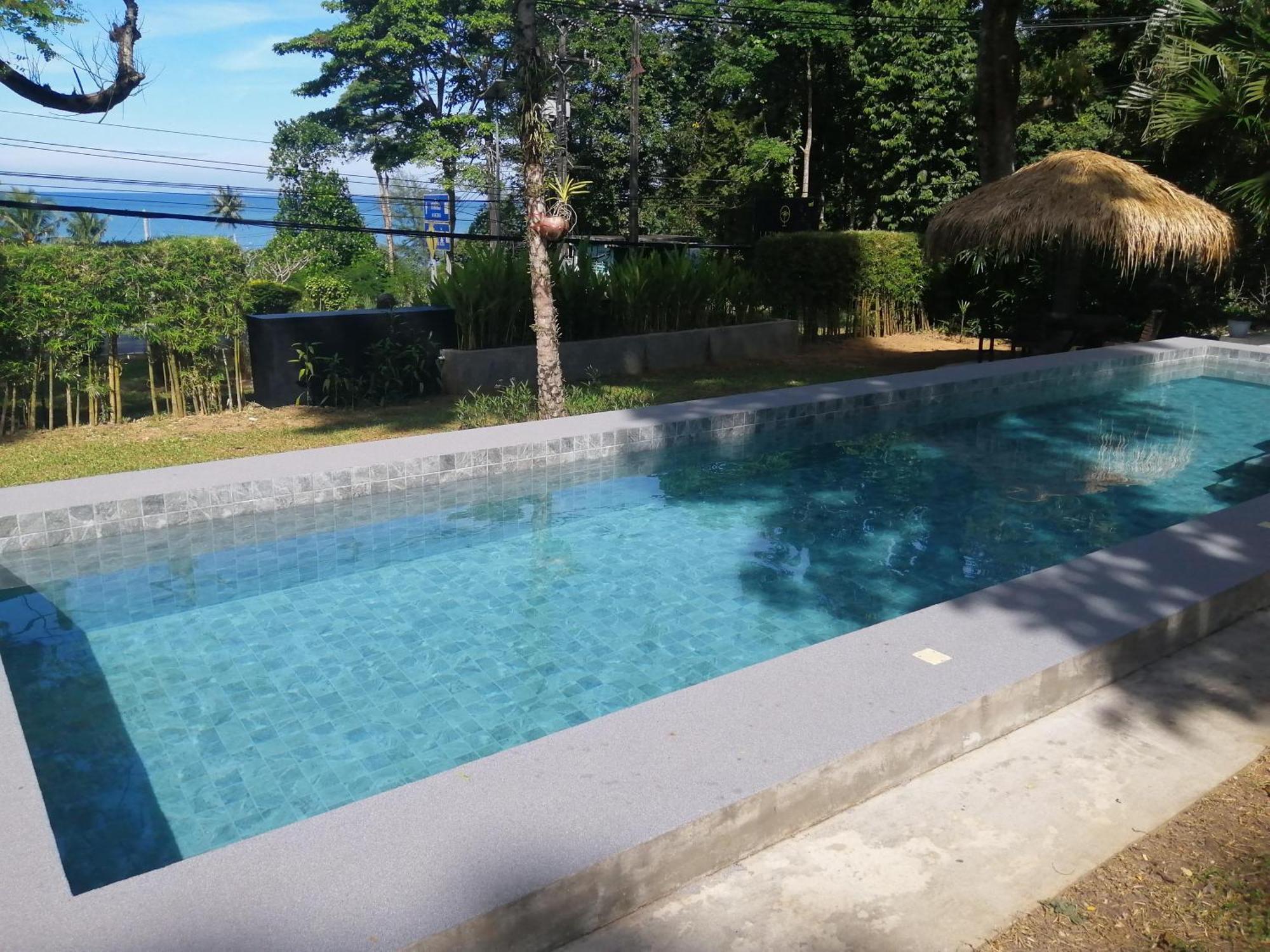 Lazy Republique Hotel Koh Chang Bagian luar foto
