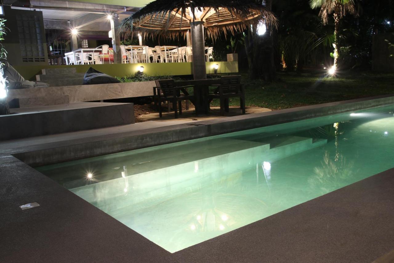 Lazy Republique Hotel Koh Chang Bagian luar foto